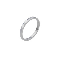 Juweel Atelier P Pierre trouwring witgoud 18 karaat AP R 001 2 W Juweel Atelier P Pierre trouwring witgoud 18 karaat AP R 001 2 W