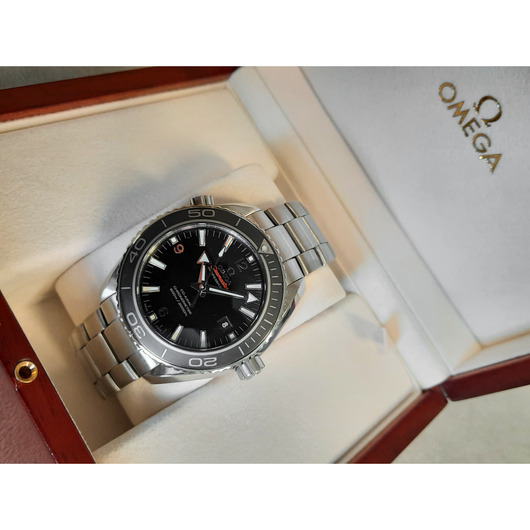 Horloge Omega Seamaster Planet Ocean 232.30.46.21.01.001 '415-TWDH' 