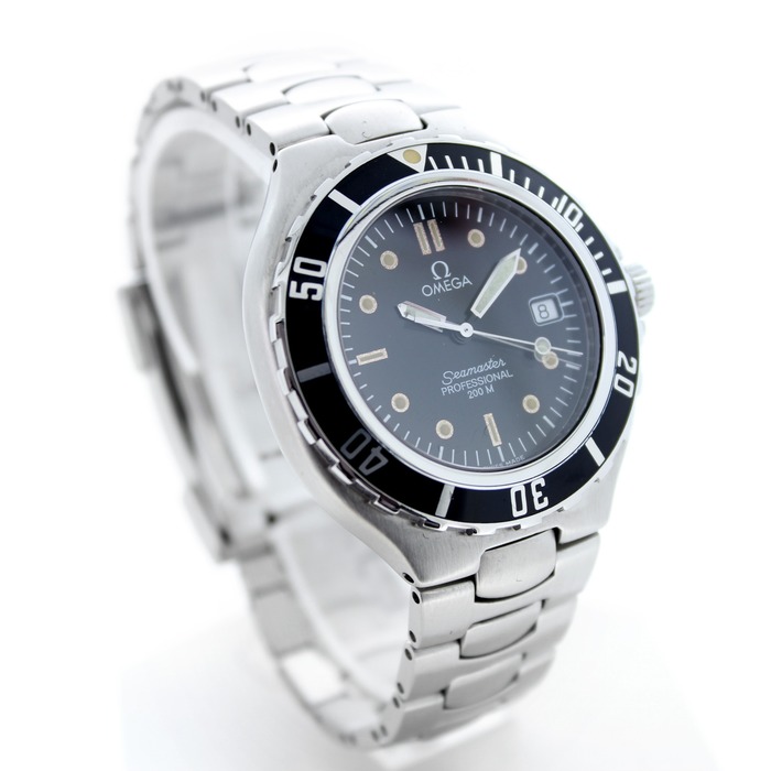 Omega_Seamaster_tweedehands_Juwelier_Clem_Vercammen-6.jpg