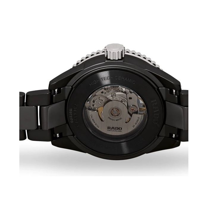 245097_01_Rado_Captain_Cook_High-Tech_Ceramic_R32127152_Juwelier_Clem_Vercammen-2.jpg