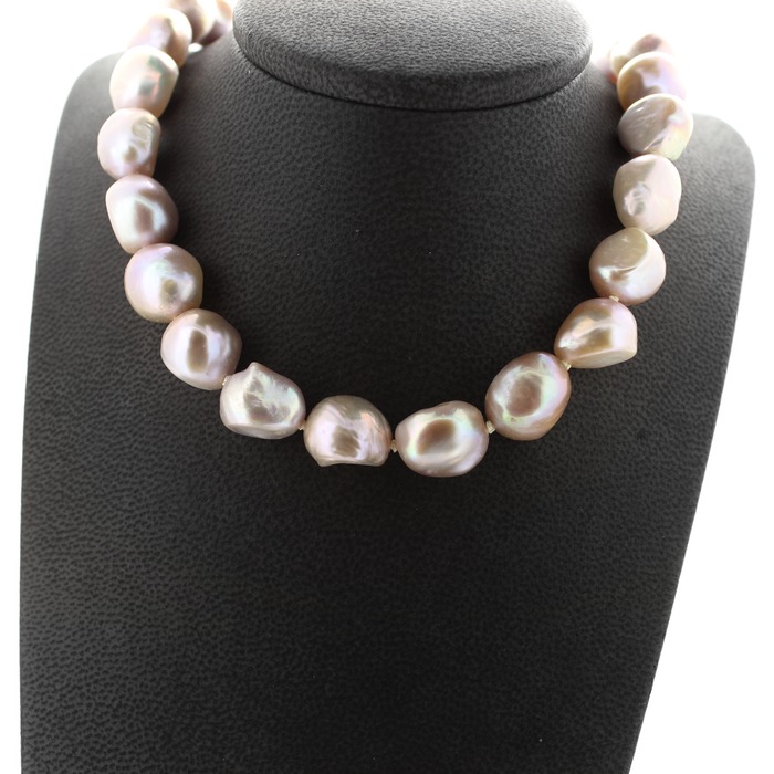 Parelcollier_geelgoud_18K_slot_briljant_tweedehands_60399-931_Juwelier_Clem_Vercammen-1.jpg