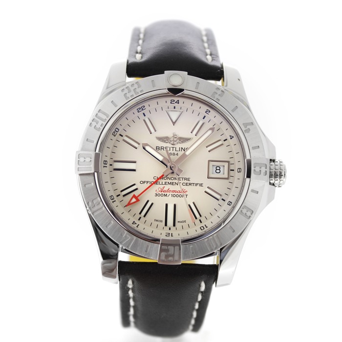 Breitling_Avenger_GMT_Tweedehands_CV-549_Juwelier_Clem_Vercammen-2.jpg