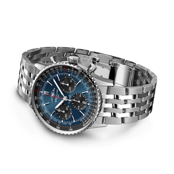 251389_01_Breitling_Navitimer_B01_Chronograph_41_AB0139241C1A1_Juwelier_Clem_Vercammen-2.jpg