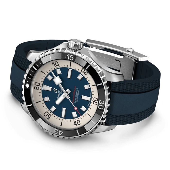 252539_01_Breitling_Superocean_Automatic_44_Rubber_Darkblue_A17376211C1S1_Juwelier_Clem_Vercammen-3.jpg