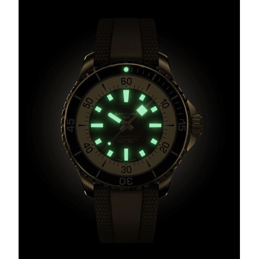 Horloge Breitling Superocean Automatic 44 N17376201Q1S1