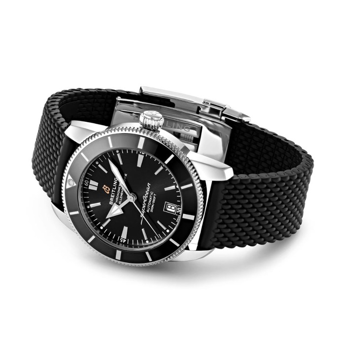 253272_01_Breitling_Superocean_Heritage_B20_Automatic_42_AB2010121B1S1_Juwelier_Clem_Vercammen-2.jpg