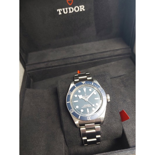Horloge Tudor Black Bay Fifty-Eight Navy Blue 79030B 'CV-618-TWDH'