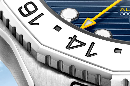 TAG Heuer Aquaracer Professional 300 GMT TAG Heuer Aquaracer Professional 300 GMT