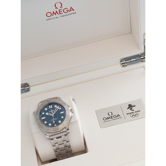 Horloge Omega Seamaster Diver 300M 