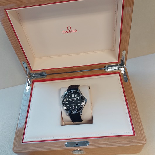 Horloge Omega Seamaster 300M 210.32.42.20.01.001 '66741-627-TWDH' 