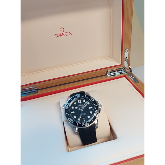 Horloge Omega Seamaster 300M 210.32.42.20.01.001 '66741-627-TWDH' 