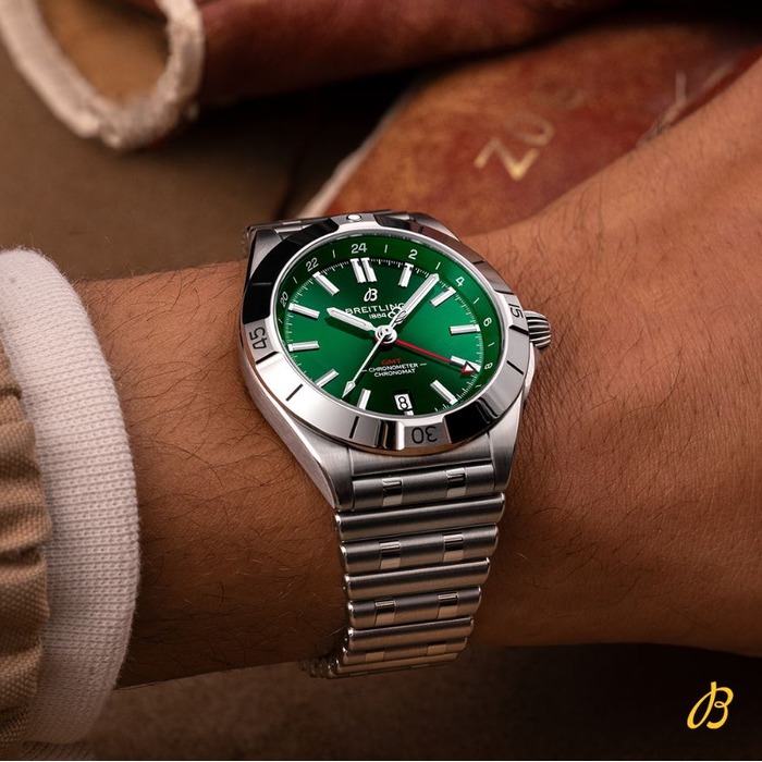 254331_01_Breitling_Chronomat_Automatic_GMT_40_A32398101L1A1_Juwelier_Clem_Vercammen-2.jpg