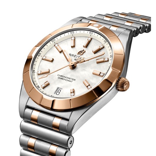 Horloge Breitling Chronomat 32 U77310101A2U1