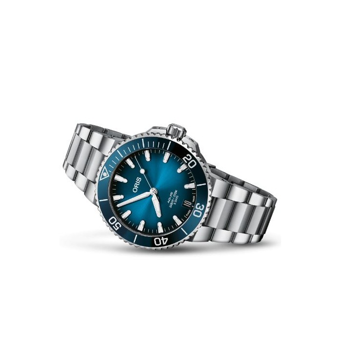 255256_01_Oris_Aquis_Date_Caliber_400_0140077694135-0782209PEB_Juwelier_Clem_Vercammen-1.jpg
