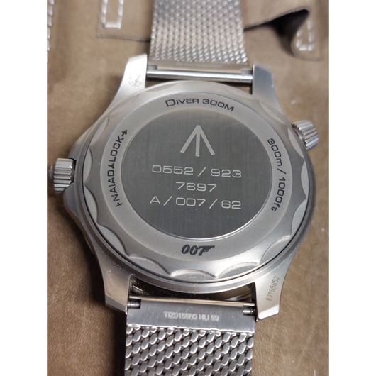 Horloge Omega Seamaster Diver 300M 007 210.90.42.20.01.001 '68276-654-TWDH'