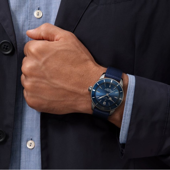 255576_01_Breitling_Superocean_Heritage_B20_Automatic_44_AB2030161C1S1_Juwelier_Clem_Vercammen-4.jpg