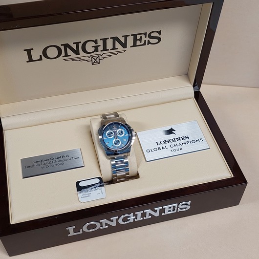 Horloge Longines Conquest L3.702.4.96.6 '68587-659-TWDH'
