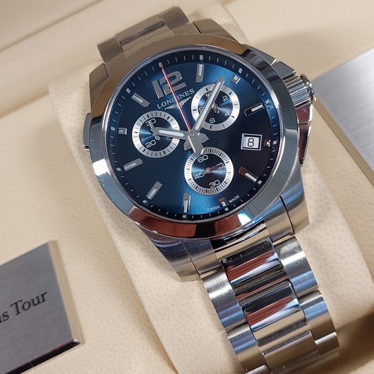 Horloge Longines Conquest L3.702.4.96.6 '68587-659-TWDH'