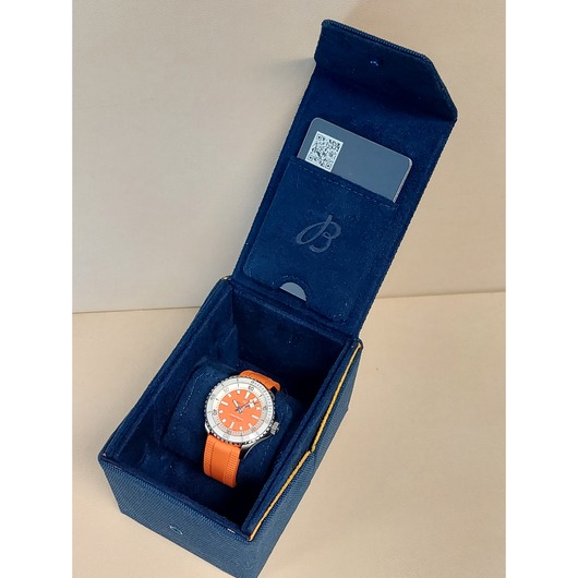 Horloge Breitling Superocean Automatic 36 A17377211O1S1 '69162-666-TWDH'
