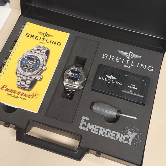 Horloge Breitling Emergency E56321 Limited edition Orbiter 3 - 0735/1999  '66188-623-TWDH'