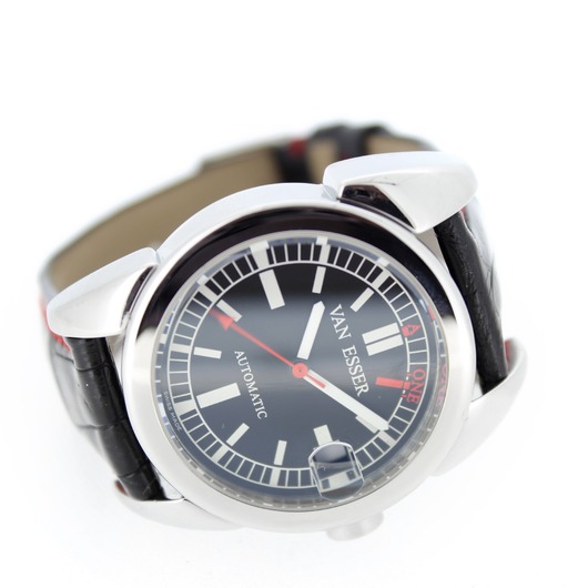 Deze tweedehands Van Esser A One Automatic A1 3401 069 ST horloge
