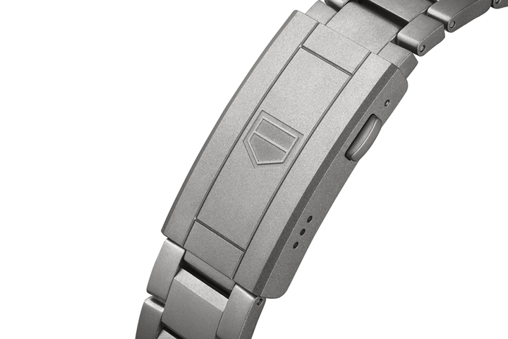 TAG Heuer Aquaracer Professional 200 Solargraph TAG Heuer Aquaracer Professional 200 Solargraph