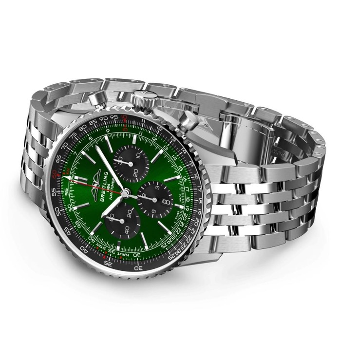 256319_01_Breitling_Navitimer_B01_Chronograph_46_AB0137241L1A1_Juwelier_Clem_Vercammen-2.jpg