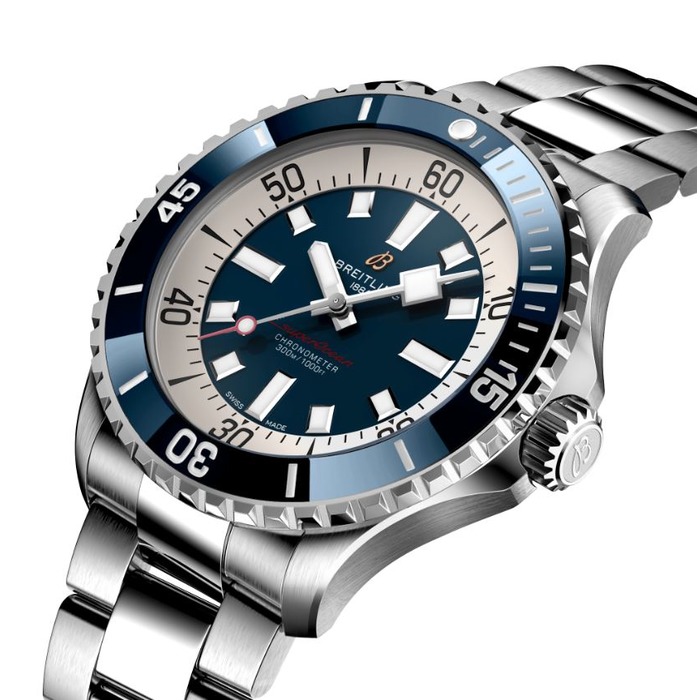 256493_01_Breitling_Superocean_Automatic_46_A17378E71C1A1_Juwelier_Clem_Vercammen-1.jpg