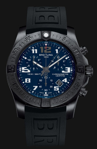 Het Breitling Chronospace Evo V7333010 met de naam Night Mission is een black titanium Breitling horloge met een Quartz chronograaf en rattrapante