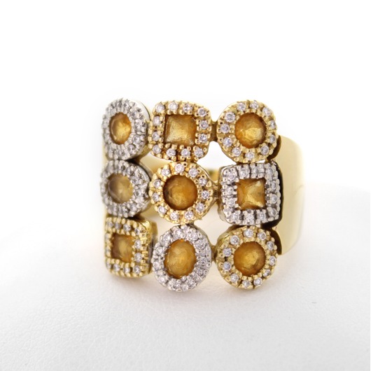 plek Maryanne Jones Specificiteit Deze Tweedehands ring geelgoud 18 karaat gezet met een gele Topaze en briljanten is online te koop. plek Maryanne Jones Specificiteit Deze Tweedehands ring geelgoud 18 karaat gezet met een gele Topaze en briljanten is online te koop.