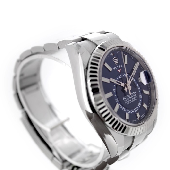 Rolex_Sky-Dweller_326934_tweedehands_70958-690_Juwelier_Clem_Vercammen-9.jpg