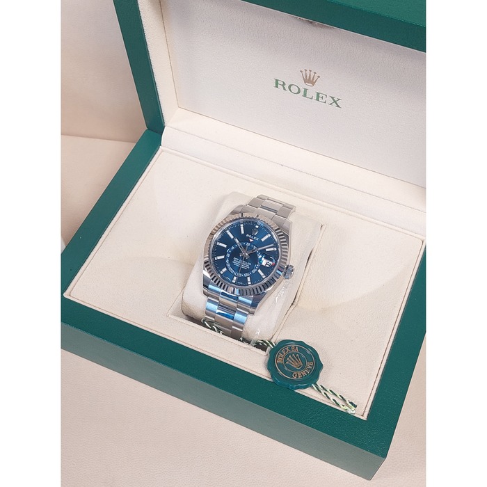 Rolex_Sky-Dweller_326934_tweedehands_70958-690_Juwelier_Clem_Vercammen-14.jpg