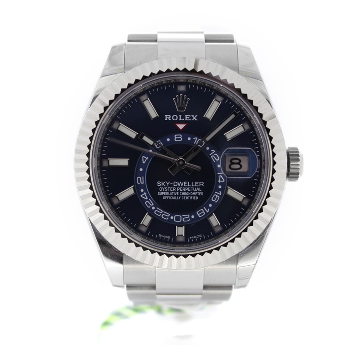 Rolex_Sky-Dweller_326934_tweedehands_70958-690_Juwelier_Clem_Vercammen-1.jpg