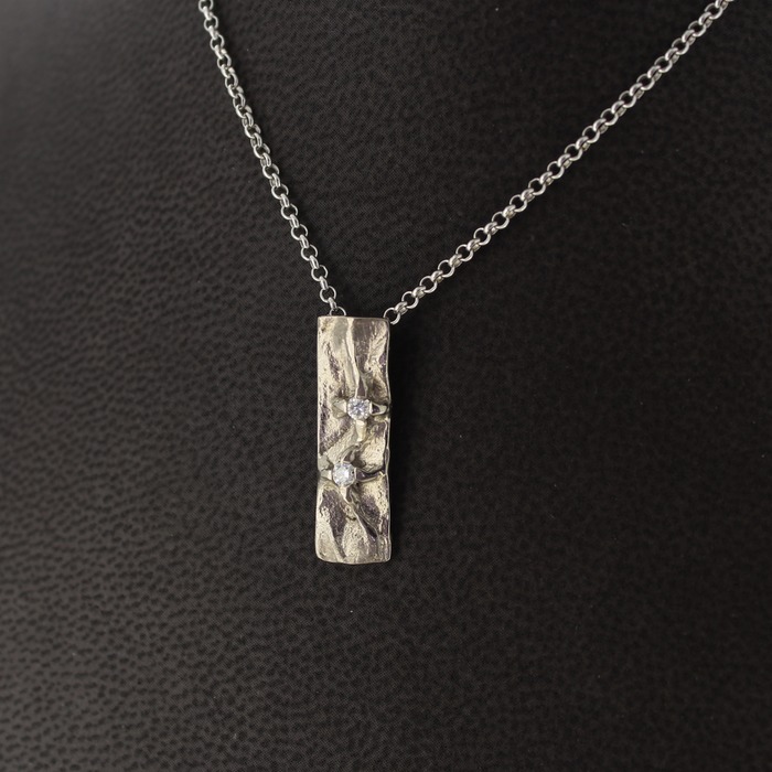 Gerda_De_Vrij_collier_witgoud_18karaat_briljant_tweedehands_71169-1334_Juwelier_Clem_Vercammen-2.jpg