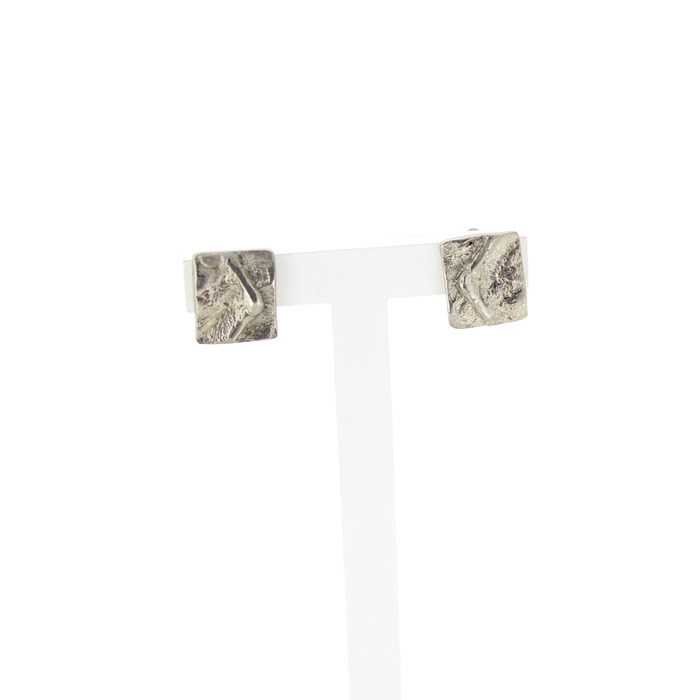 Gerda_De_Vrij_oorbellen_witgoud_18karaat_tweedehands_71168-1333_Juwelier_Clem_Vercammen-4.jpg