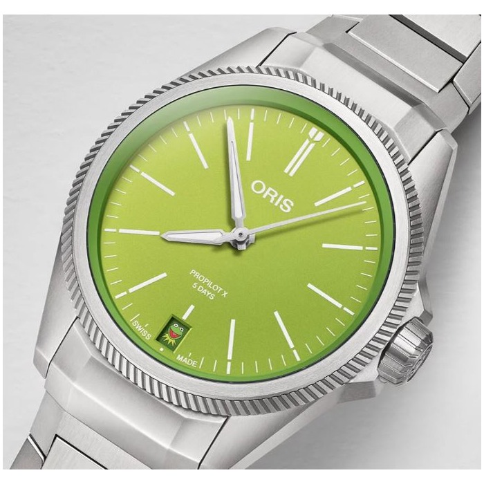 257487_01_Oris_ProPilot_X_Kermit_Edition_400_0140077787157-SET_Juwelier_Clem_Vercammen-2.jpg