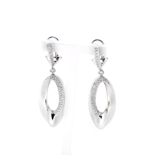 Juweel C&C Oorbellen witgoud 18 karaat briljanten OR1796B/0.65CT Juweel C&C Oorbellen witgoud 18 karaat briljanten OR1796B/0.65CT