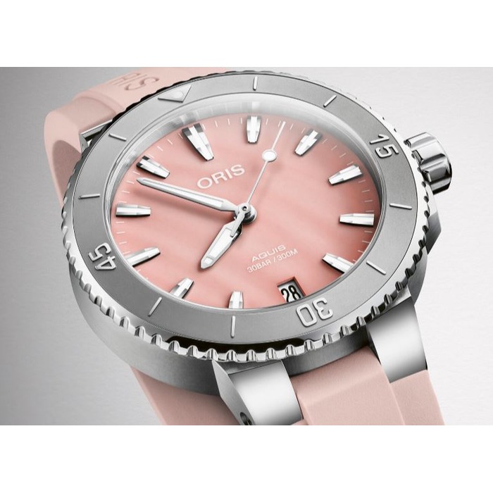 257550_01_Oris_Aquis_Date_0173377704158-0741866FC_Juwelier_Clem_Vercammen-2.jpg