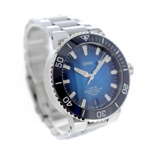 Horloge ORIS AQUIS 01 400 7763 4135-07 8 24 09PEB 'CV-701-TWDH'