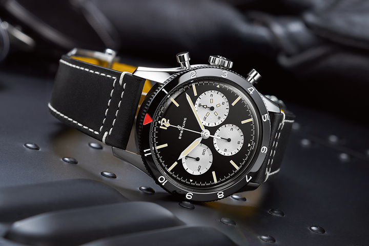 Breitling Classic AVI Breitling Classic AVI