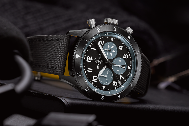 Breitling Classic AVI Breitling Classic AVI