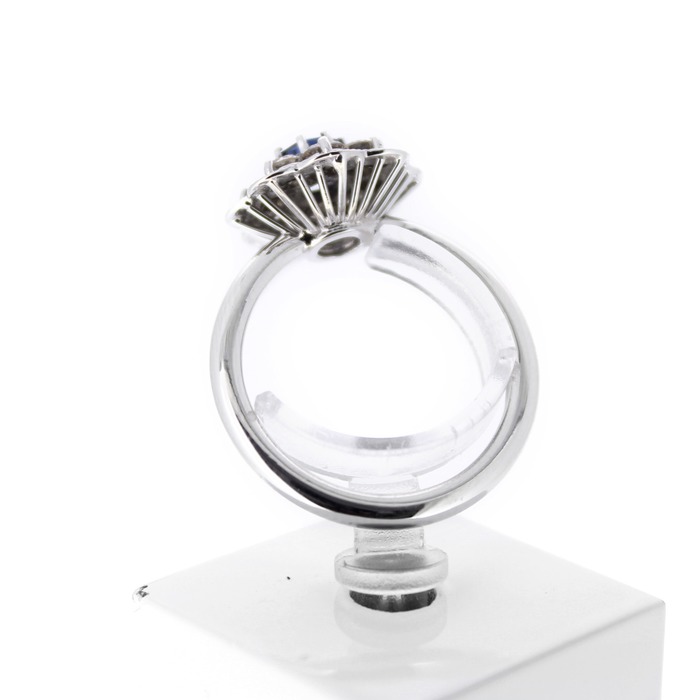 ring_witgoud_18karaat_briljant_tweedehands_CV-1374_Juwelier_Clem_Vercammen-3.jpg