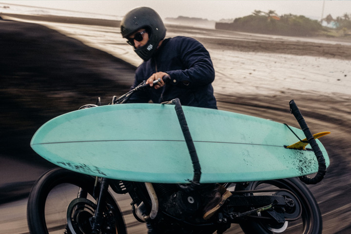 Breitling Top Time Deus & Triumph Breitling Top Time Deus & Triumph