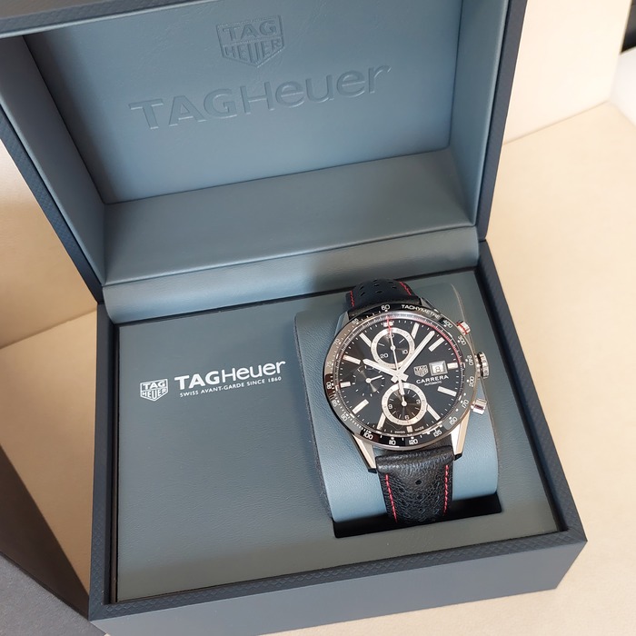 Tag_Heuer_Carrera_CBM2110-FC6454_OTL_Juwelier_Clem_Vercammen-13.jpg
