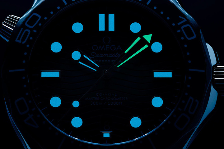 OMEGA Seamaster Diver 300M Summer Blue OMEGA Seamaster Diver 300M Summer Blue