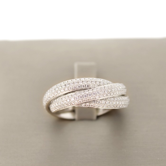 258766_01_Hulchi_Belluni_ring_witgoud_18karaat_Briljant_OTL_Juwelier_Clem_Vercammen-11.jpg