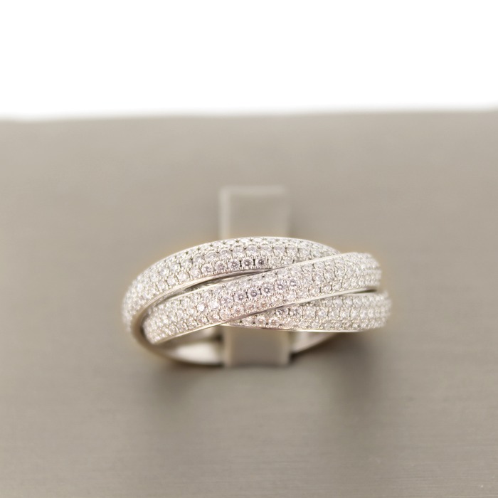 258766_01_Hulchi_Belluni_ring_witgoud_18karaat_Briljant_OTL_Juwelier_Clem_Vercammen-12.jpg