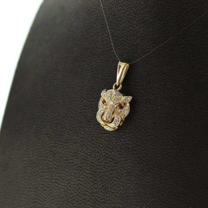 Hanger_panterhoofd_geelgoud_18karaat_Briljant_robijn_Tweedehands_CV-1484_Juwelier_Clem_Vercammen-2.jpg