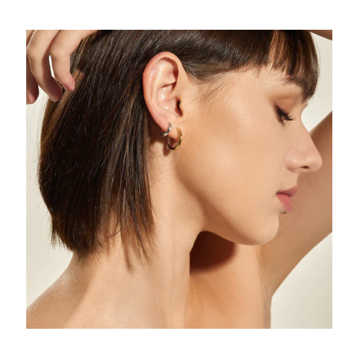 Juweel ANIA HAIE TURN ON THE CHARM TWO TONE HOOP EARRINGS E048-01T