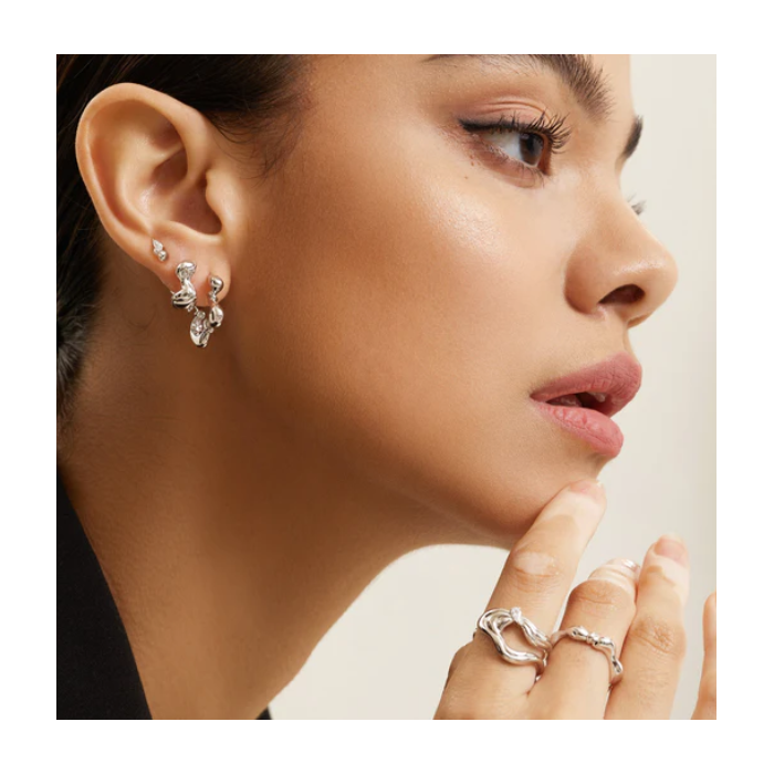 Juweel ANIA HAIE TAKING SHAPE TWISTED WAVE STUD EARRINGS E050-02H